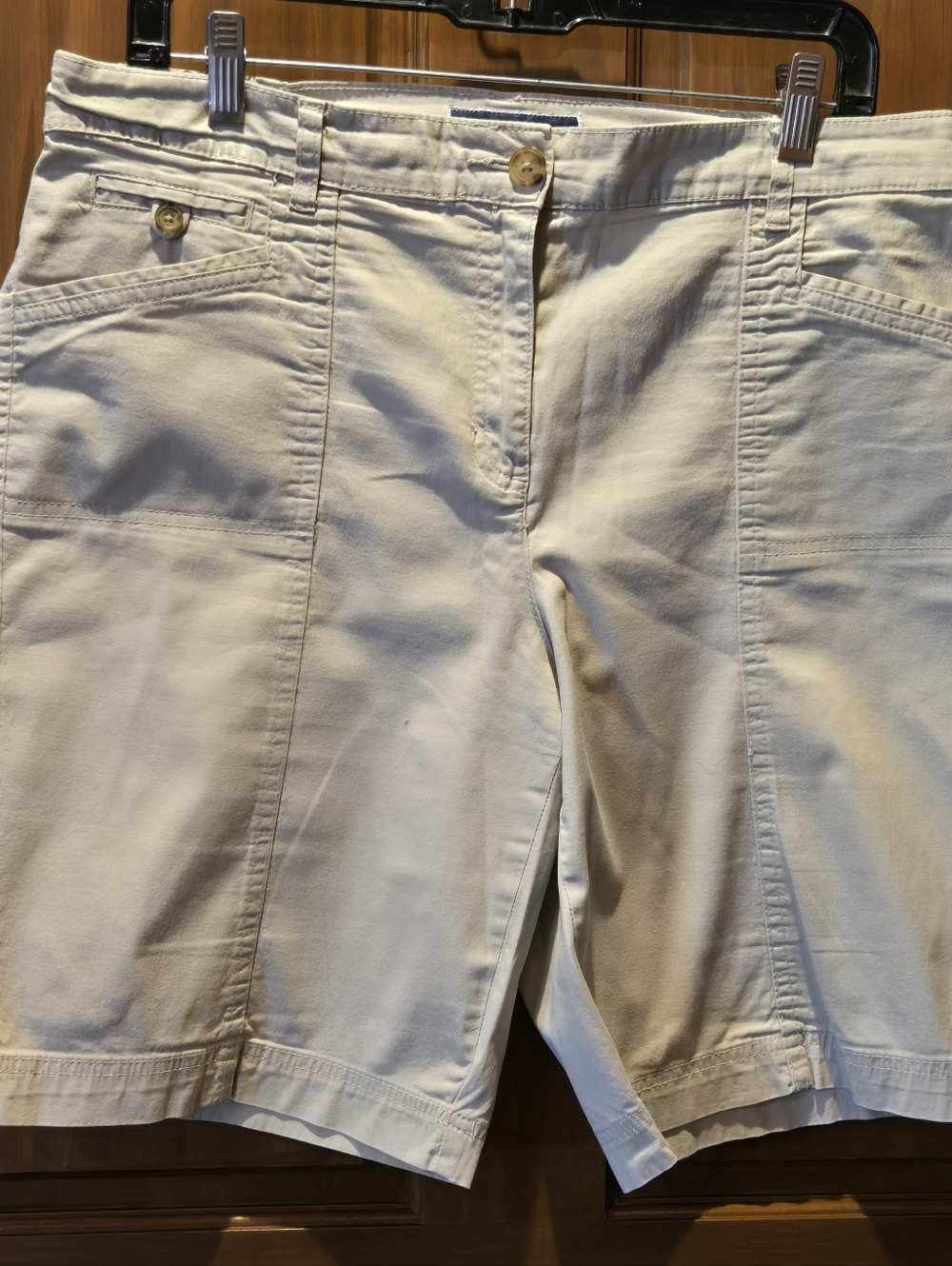 Karen Scott Cream Cargo-Style Bermuda Shorts